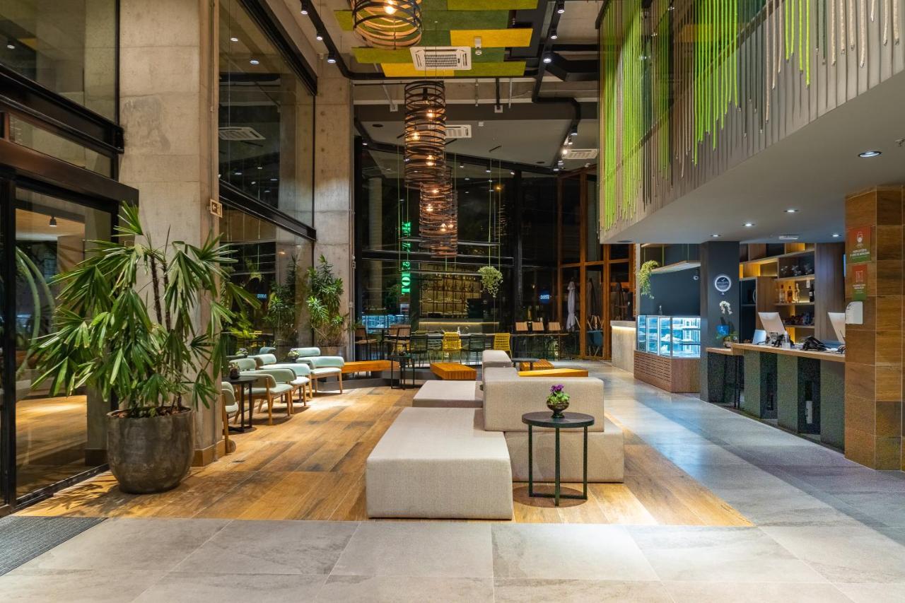 Ibis Styles Porto Alegre Moinhos De Vento Hotel Buitenkant foto