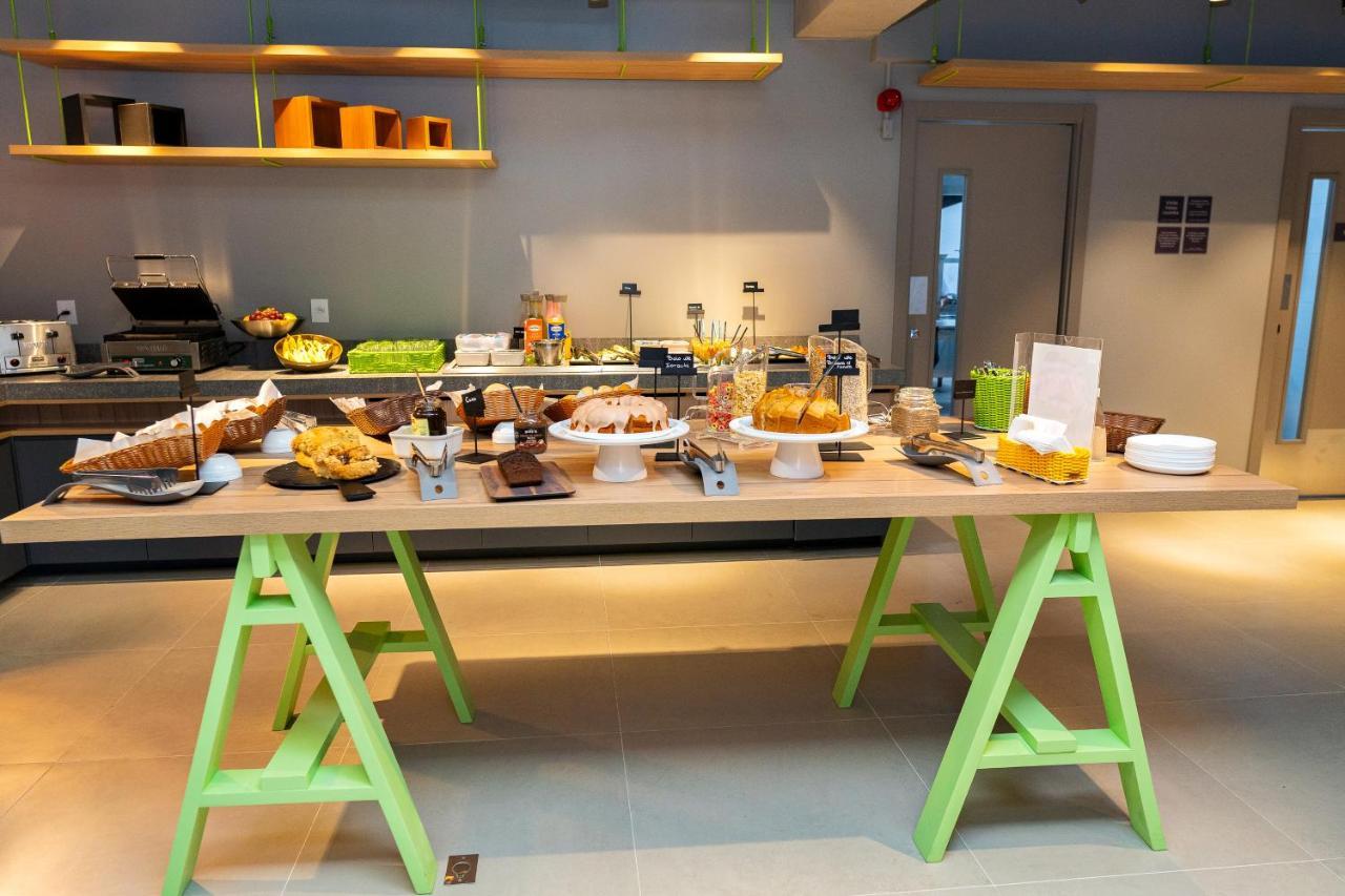 Ibis Styles Porto Alegre Moinhos De Vento Hotel Buitenkant foto